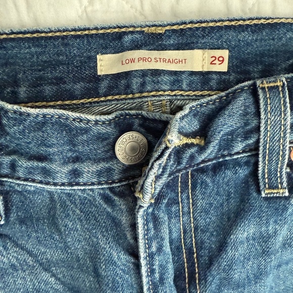 Levi’s straight leg size 29 - Picture 7 of 8